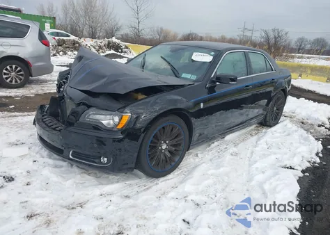 2012 Chrysler 300 S V8 from USA, damaged, VIN 2C3CCADT3CH315300